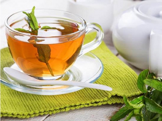 4 lợi ích cho sức khỏe nếu chuyển từ cà phê sang trà