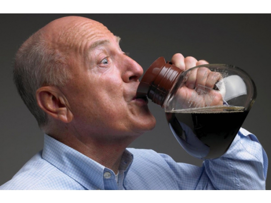 Cách tốt nhất để uống cà phê an toàn cho sức khỏe là gì?